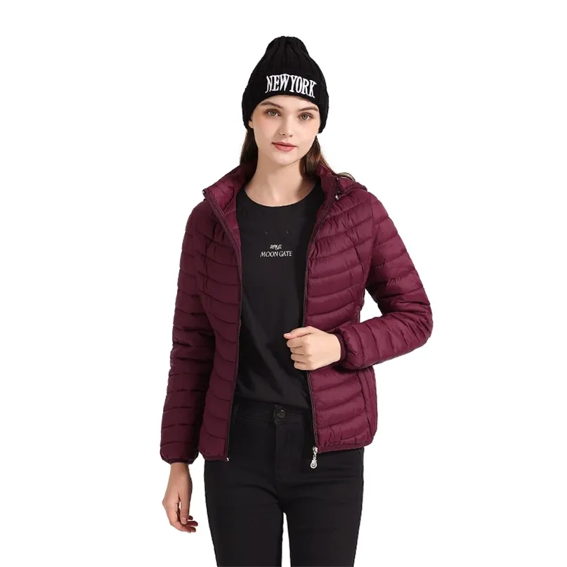 Santelon hiver femmes chaud sport veste rembourrée manteau ultraléger vêtements d'extérieur vêtements d'extérieur slim court parka portable magasin dans un sac 211108