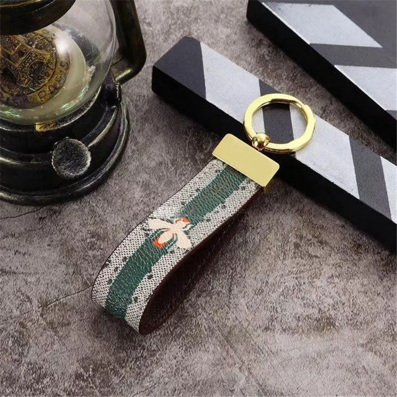 Mens Fashion Keychain Designer Handmade Leather Lovers Key Chains Letter Women Car Keychains Womens Luxury Hanging Rope 18 styles241p