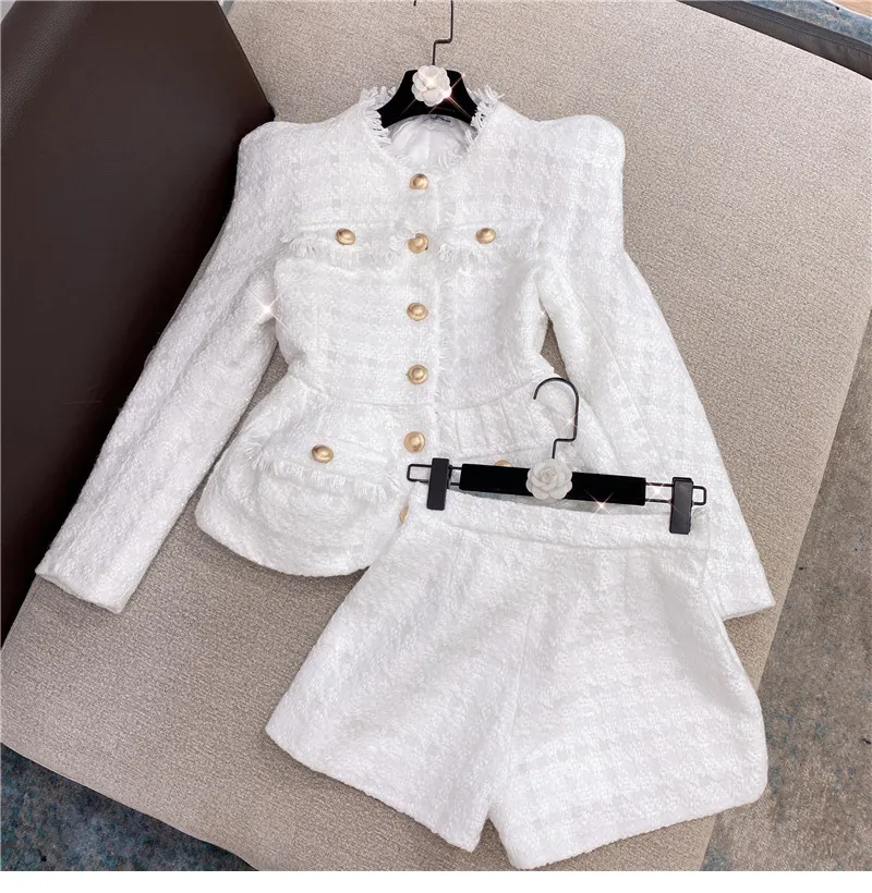 2021 Herfst Winter Lange Mouw Ronde Hals Wit / Zwart Effen Kleur Tweed Single-Breasted Tassel Coat + Mini Korte Shorts Twee stukjes 2 stuks Set 21O132124