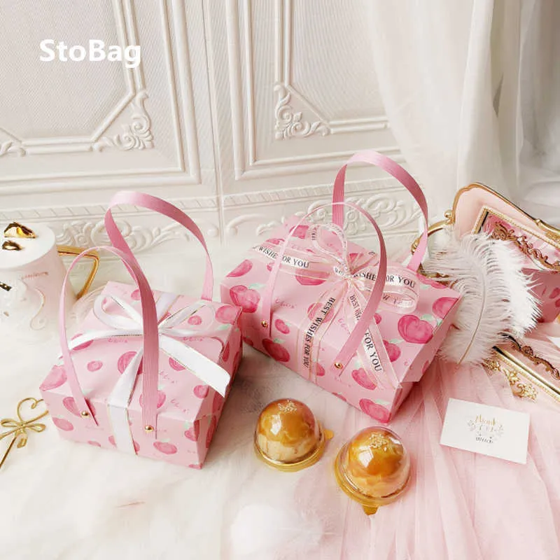 Stobag 5PCSピンクシリーズハンドル紙箱キャンディーチョコレート包装ベーキングビスケット結婚式のベビーシャワーイヤーギフト装飾210602
