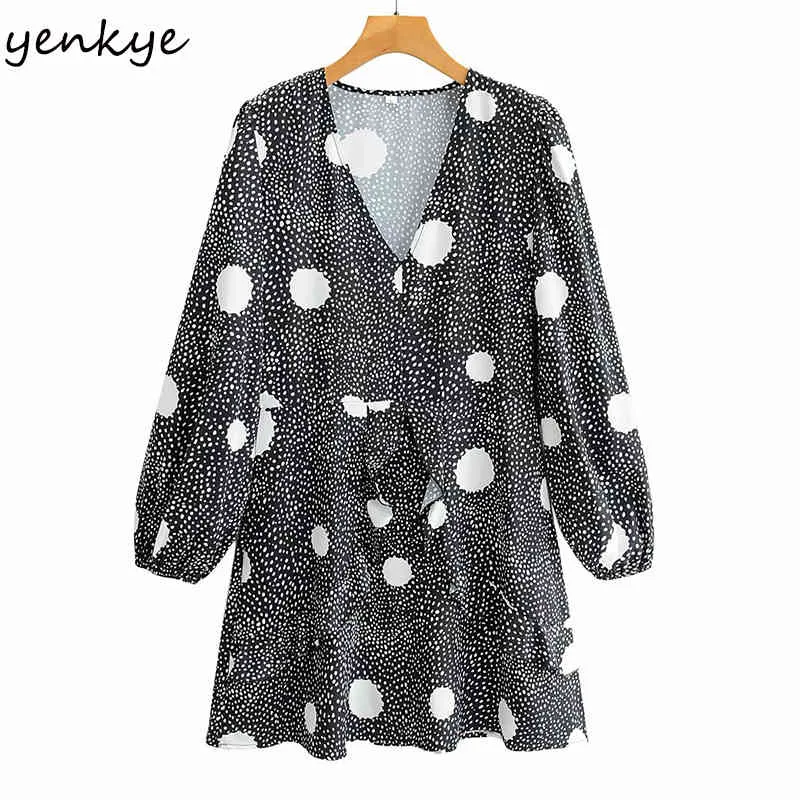 YENKYE Printemps Femmes Vintage Polka Dot Imprimer Robe À Manches Longues Col En V A-ligne Mini Robe Décontractée Plus Taille Robe 210515