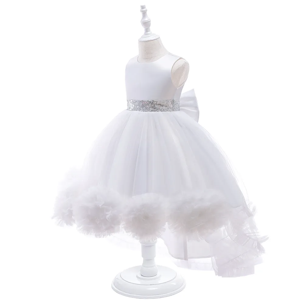 Pageant Flower Girls Dress Spaghetti Fiori senza maniche Fiori Puffy Champagne Champagne Bambini Abiti da ballo per bambini Trailing Princess Dress Dress Sash Beaking Cintura