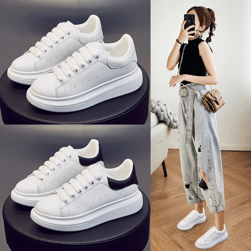 2023 Top Quality Mens Womens Chaussures Shoes Man Sneakers Leather Lace Up Platform White Black Flats Casual Shoe