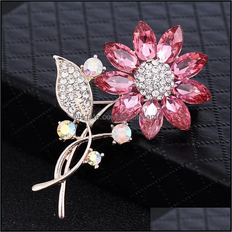 Pins, Brooches Elegant Shinning Glass Crystal And Rhinestones Leaf Flower Butterfly Pins For Women Fashion Jewelry Gifts Year