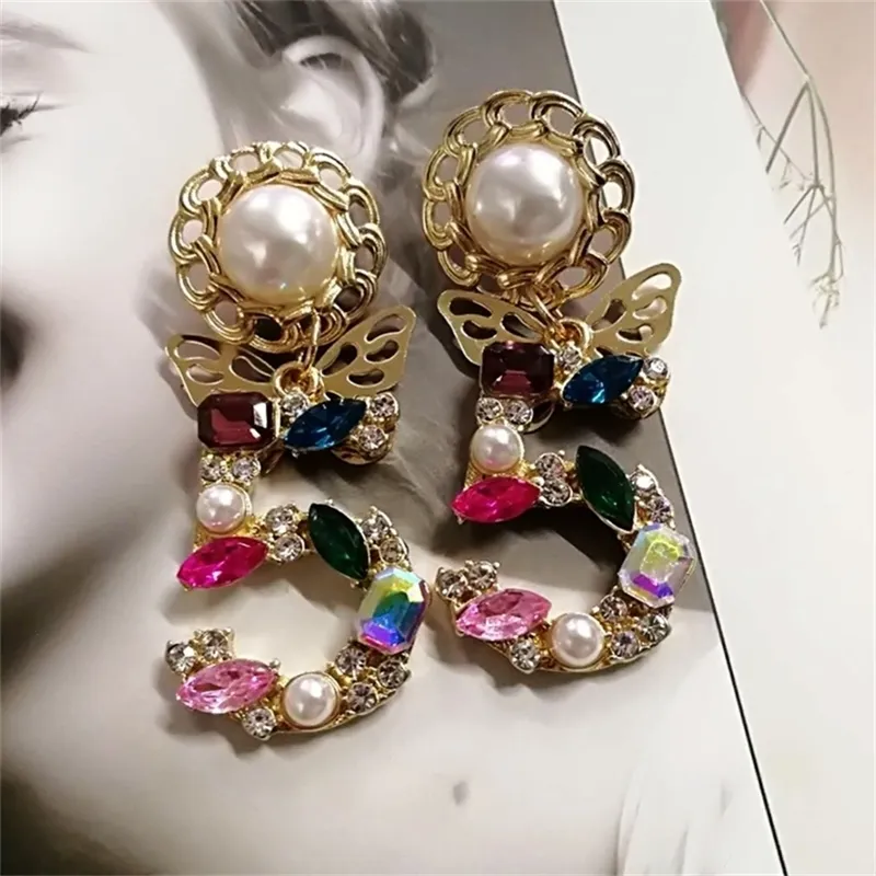 Mimiyagu Style Big Statement Drop Dangle Crystal Boucles d'oreilles pour Woemen 5 Digital Baroque Pearl Butterfly 210317