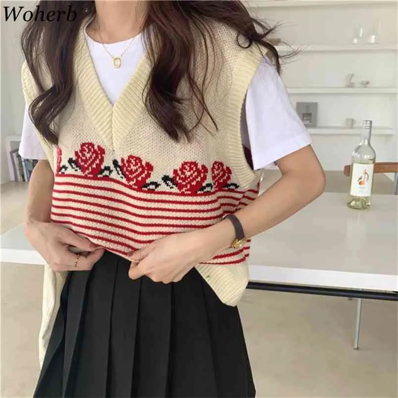 Knitted Vest Women Korean Vintage V Neck Pullover Sleeveless Tank Sweaters Rose Jacquard Loose Casual Waistcoat Tops 210519