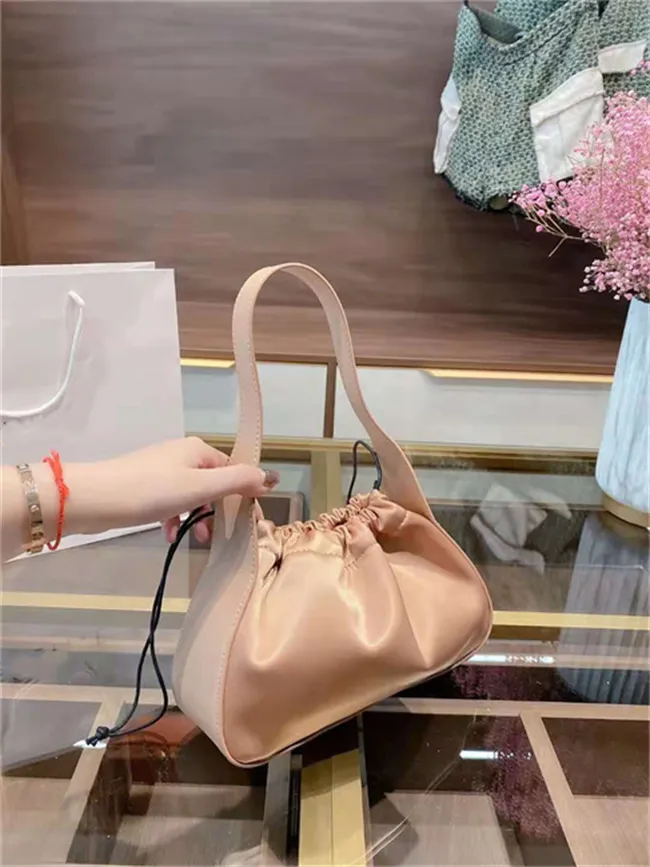 2021 drawstring bags handbag luxury lady designer handbags high-end fashion practical and durable satin cowhide net red bag size 24*17 large capacity