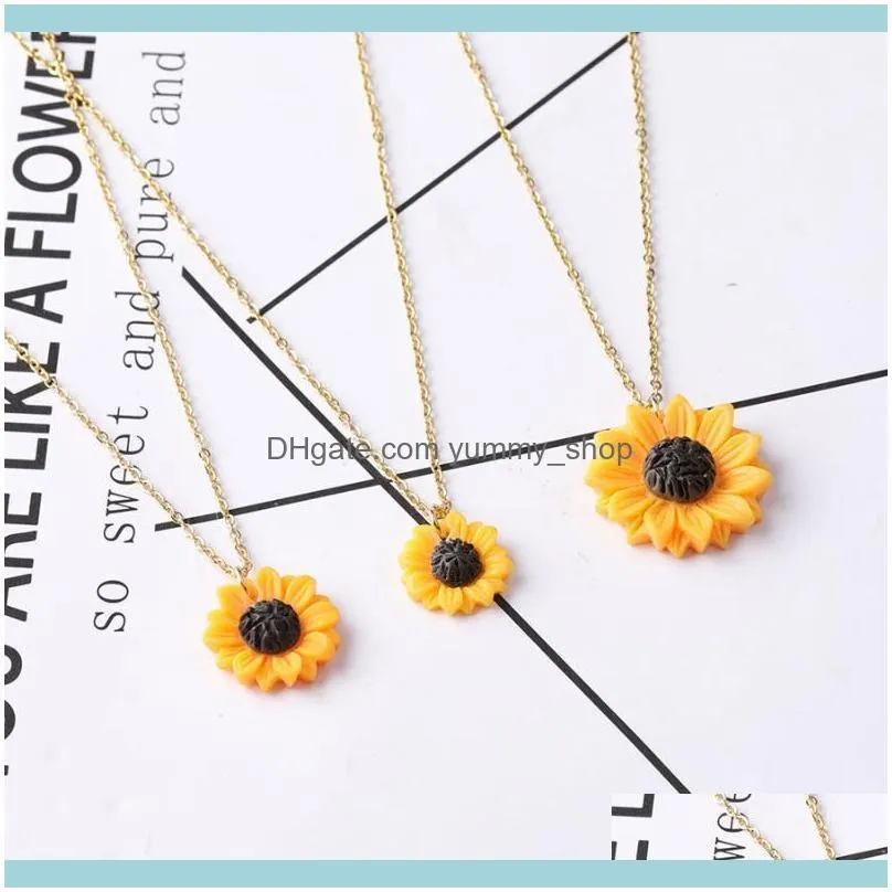 Fashion 2020 3 sizes Sunflowers Necklaces Pendants for Women Friendship & Luck Pendant1