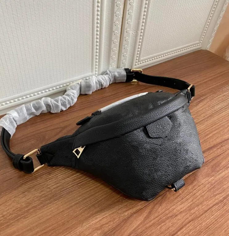 Wholesale New Fashion Pu Leather Handbags Women Bags Fanny Packs Waist Bags Handbag Lady Belt Chest bag Black White colors Bum bags