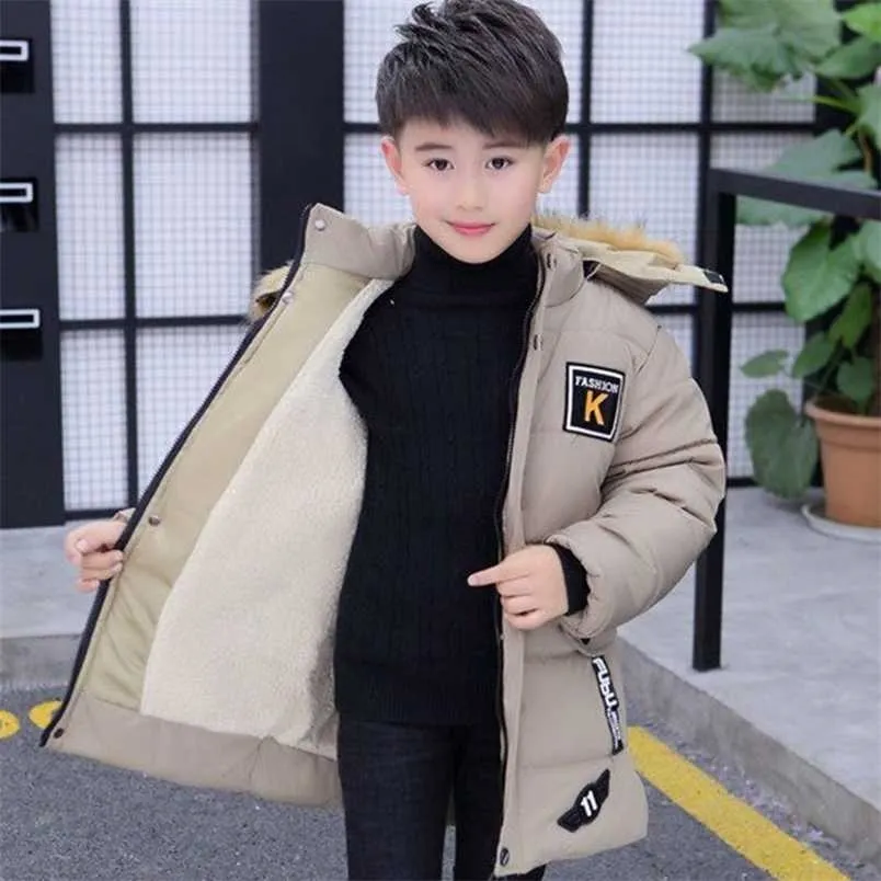 Casacos de vestuário infantil mais grosso veludo Outerwear chapéu destacável para crianças parkas inverno para baixo algodão acolchoado jaqueta meninos 211203