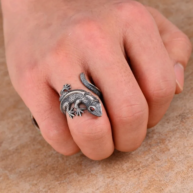 Real 925 Sterling Silver Unique Male Finger Gray Lizard Red Stone Animal Rock Punk Round Crystal Ring for Men Women