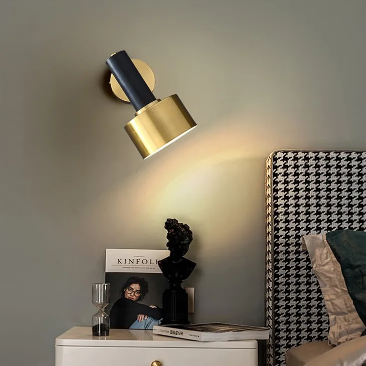 Moderne, minimalistische Nachttisch-Wandlampe, E27, Schlafzimmer, Treppe, Gang, Garderobe, Wohnzimmer, Arbeitszimmer, Schwarz/Messing-Spiegel-Frontlampe
