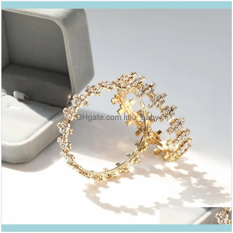 Pauli Manfi 2021 Fashion Exaggerated Metal Rhinestone Big Earrings Women`s Simple Classic Banquet Jewelry Accessories Hoop & Huggie