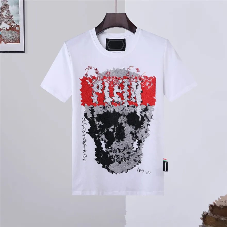 Camisetas calaveras famosos best sale