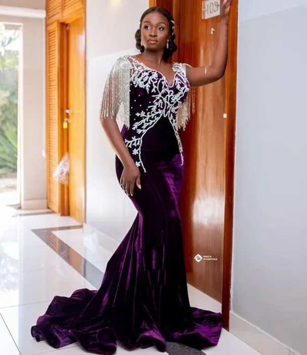 2021 Plus Size Arabisch ASO EBI Paars Velvet Mermaid Prom Dresses Kant Beaded Sexy Avond Formele Partij Tweede Receptie Growns ZJ494