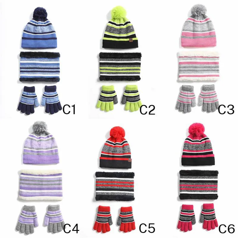 Bellissimi colori caramelle strisce bambini sciarpa cappello guanti set stile grosso caldo pom-pom berretto in pile sciarpe Infinity