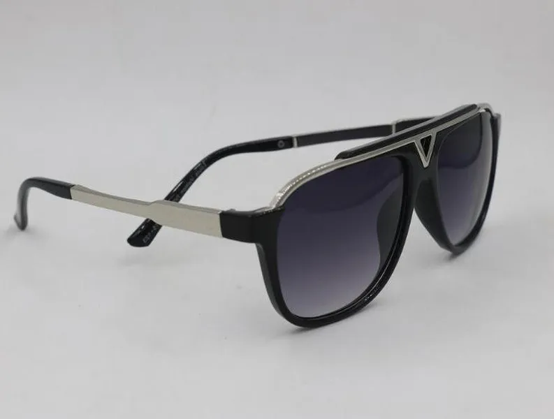 2021 패션 남성 여성 선글라스 0938 Square 플레이트 금속 프레임 UV400 그늘 Gafas de Sol 브랜드 금속 선글래스 안경