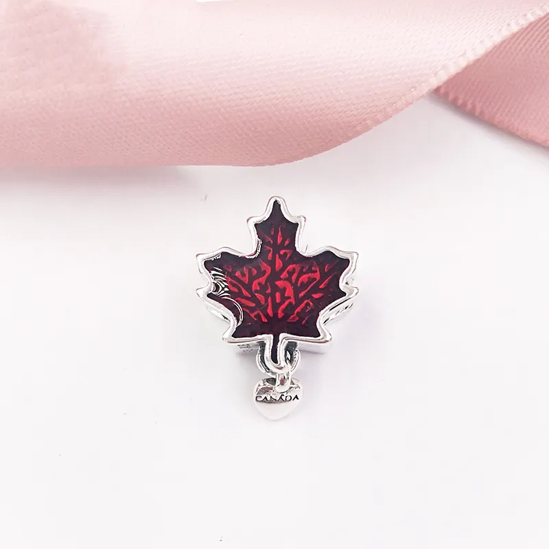 Authentieke 925 sterling zilveren sieraden kralen Love Canada Maple Leaf emaille charme bedels past Europese Pandora stijl armbanden ketting 797207EN07 Annajewel