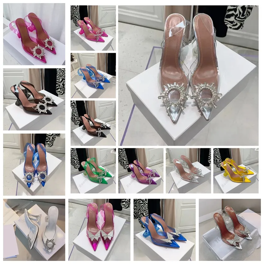 2022 zapatos de vestir 7cm 10 cm Begum Bowknot Butterfly Pvc Pumps Tacones altos Día de diamantes Transparentes Sandalias de brillo Toe Fine Fine Summer Crystal Shoph