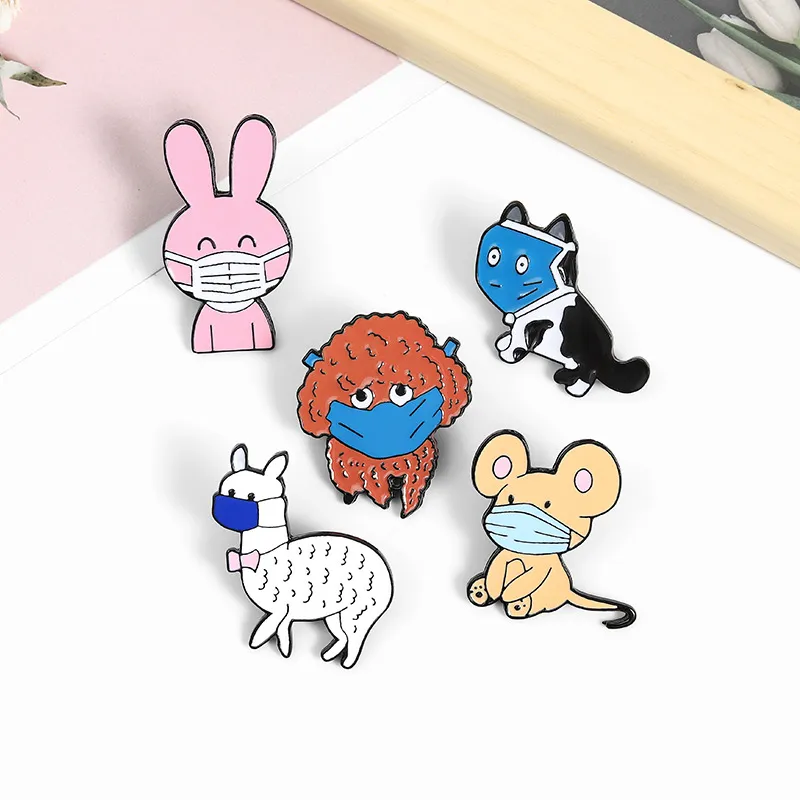 Moda criativo engraçado animais esmalte broches pin gato cão coelho rato alpaca bolsa lapela desenhos animados distintivo jóias para crianças amigos