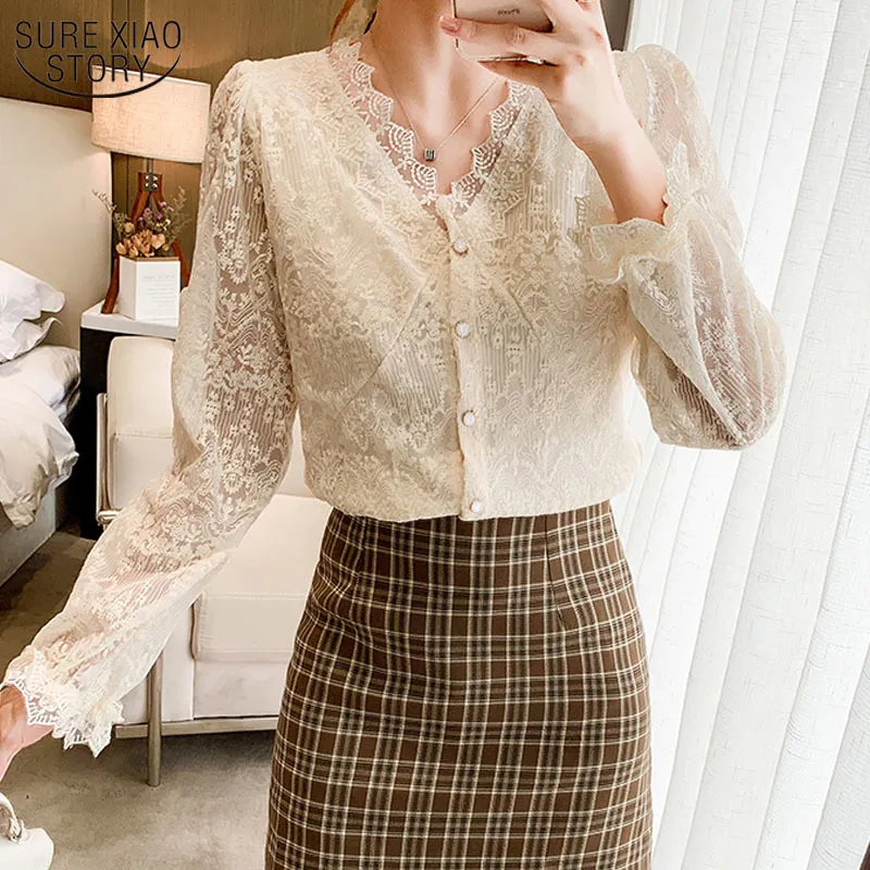 Fashion V-Neck Lace Shirts Crochet Flower Elegant White Blouse Women Autumn Vintage Long Sleeve Button Top Blusas 11907 210508