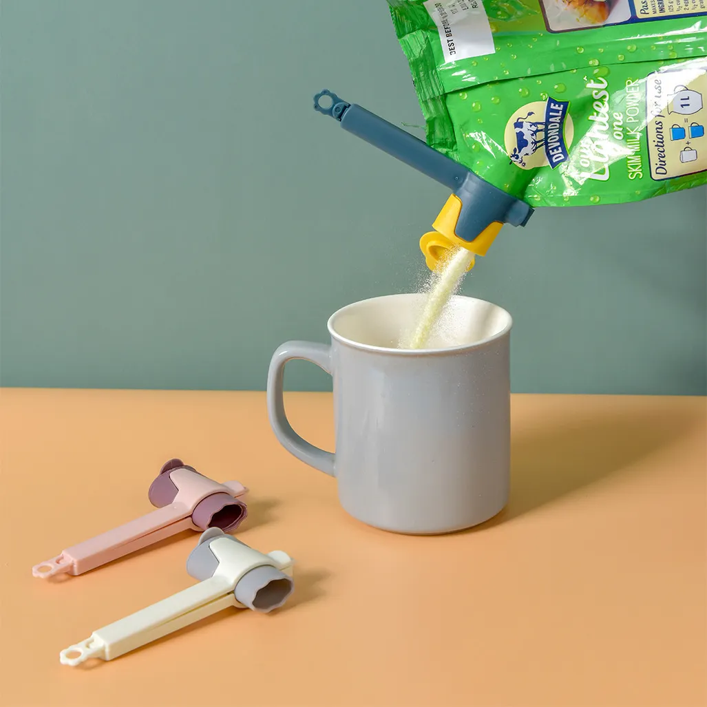 4 pezzi di clip di tenuta possono versare il sacchetto di immagazzinaggio snack mantenendo fresco sigillante morsetto aiutante in plastica salva utensili da cucina