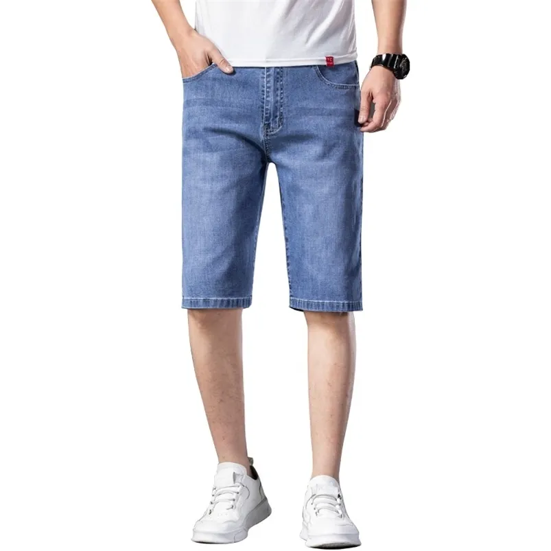 ファッションメンズリッピングショートジーンズブランドの服バミューダ夏の綿のショートパンツ通気性デニムショーツ男性210720
