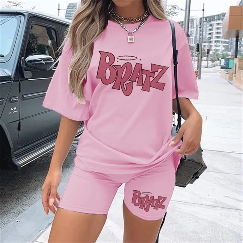 Primavera Estate Jogging Set da 2 pezzi Completo da donna Manica corta Sport da corsa Carino Bratz Stampa T-shirt e pantaloncini Set per donna 220304