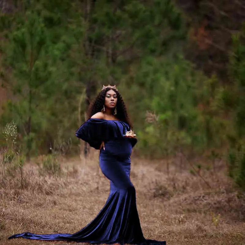 Velvet maternity dress clearance long
