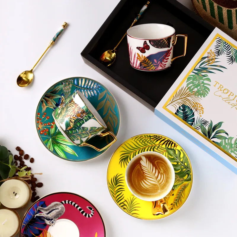 Jungle Secret Cups Saucers keramische vergulden luxe koffiebek coffee in een middag theekopje in het kerstcadeau