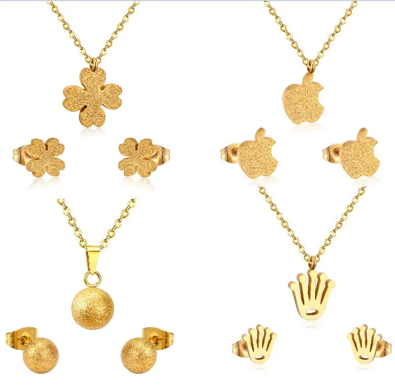 Bulk Collana con ciondolo a forma di fiore di zirconi cubici e orecchini a bottone Set in acciaio inossidabile color oro/argento per regalo di gioielli da donna ragazza