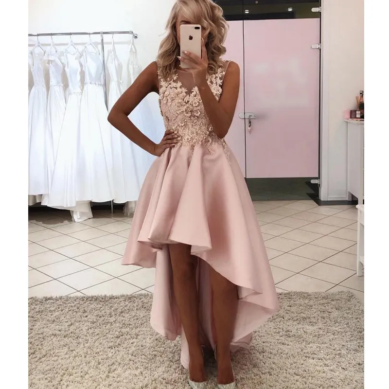 Wysokiej niskiej sukienki Prom Vestidos de Festa Moda Scoop Neck Aplikacja Specjalna okazja Wiele Celebrity Party Suknie