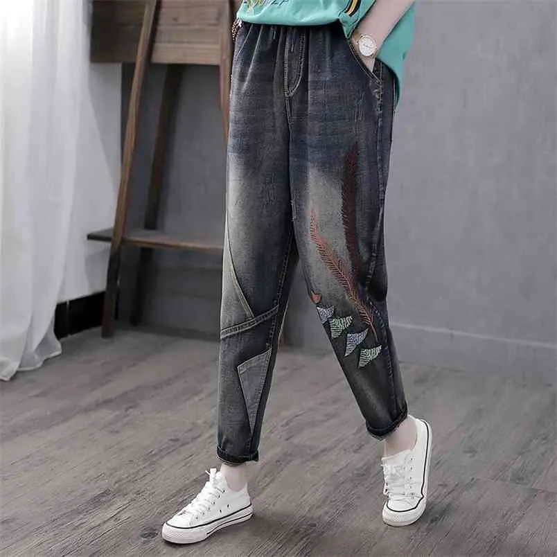 Höstkonst Style Women Loose Vintage Broderi Jeans All-matchad Casual Elastic Waist Bomull Denim Harem Byxor M469 210512