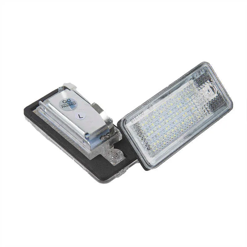 1Pair Error Free Car White Highlight Lamp 18SMD Led Bulb Number License Plate Light For Audi A3 A4 A6 A8 B6 B7 C6 D3 Q7 S3 S4 S8