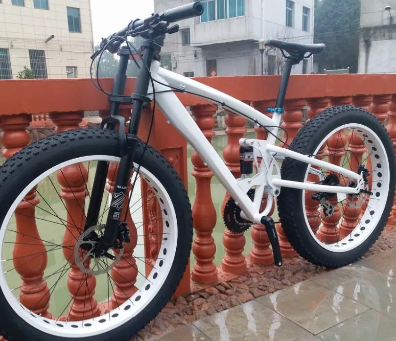 Kalosse Hydraulische remmen Volledige ophanging M310 FAT BIKE 26 * 4.0 inch Sneeuwfiets Mountain 24 Snelheidsfietsen