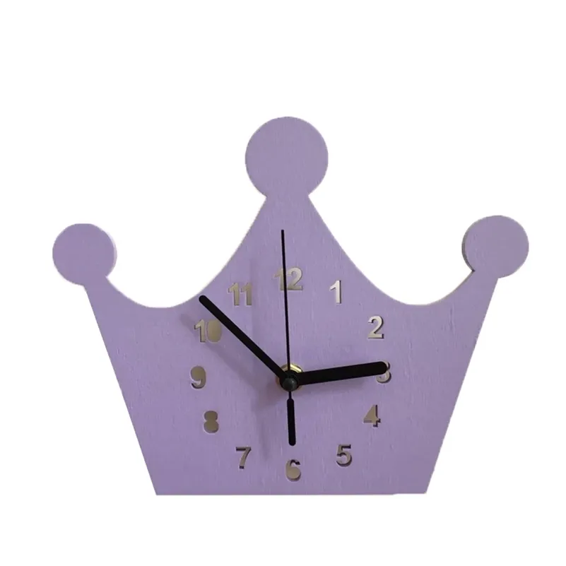 Nordique bois couronne horloge murale enfants fille chambre décorations Design moderne silencieux non-tic-tac rose princesse horloges suspendus ornements 210325