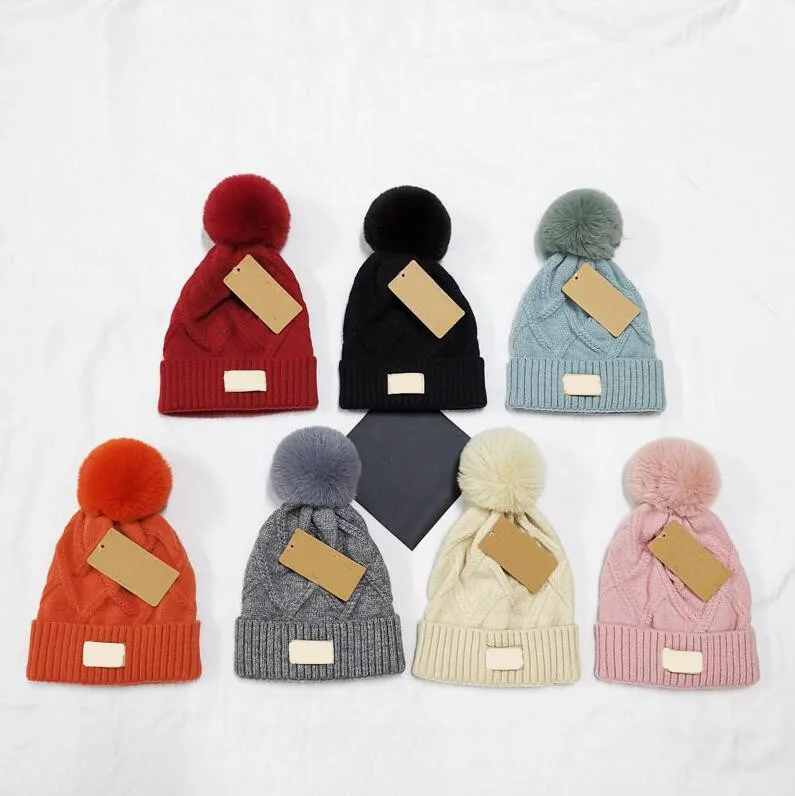 Kvinnor utomhus hattar Vintermänniska Warm Fashion 7 Färg Cap Chunky Cable Knit Pompom Mjukt Unisex Solid Ribbed