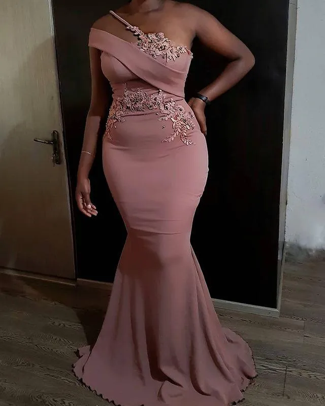 Rose Pink Mermaid Lange Bruidsmeisjes Jurken 2022 Een-Shoulder Kant Beaded African Nigeriaanse Arabische Aso Ebi Junior Maid of Honour Wedding Guest Town