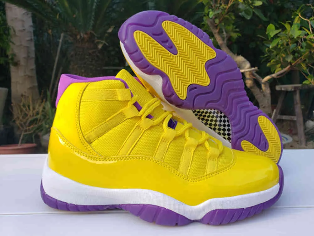 White and on sale purple 11s