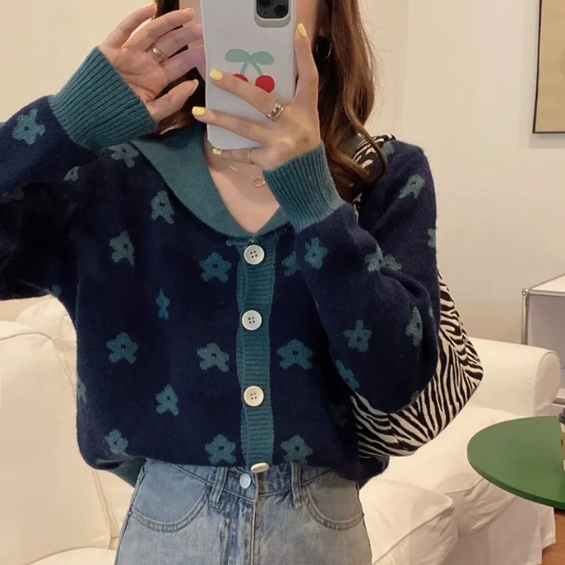 Women's Floral Print Cardigan Sweater - V-Neck Long Sleeve Knit Button Front, Blue Green One Size - View #7
