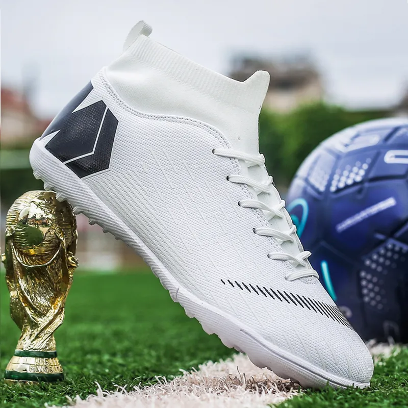 Scarpe da calcio da uomo CR7 All White Academy MDS Tacchetti da calcio Allenamento per adolescenti Sneakers traspiranti Stivaletti Elite per bambini Futsal