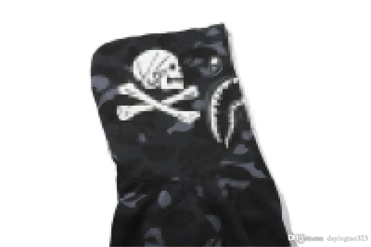 DHgate Shark Head Skeleton Hoodie Jacket Camo Black White 2024 Newull Zip Up Casual Streetwear Size M L XL 2XL 3XL Men Fashion Outwear Sport Streetwear Apparel