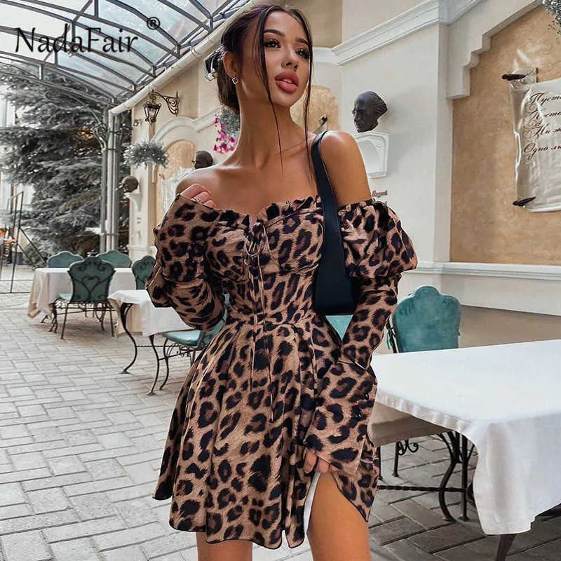 Nadafair Leopardo Del Manicotto di Soffio Mini Spalle Scoperte Donne Sexy Abito a Maniche Lunghe Autunno Pieghettato Stampa Animale Vestito da Partito Dell'annata Y1006