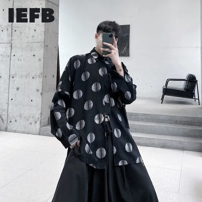 IEFB Spring Summer Dot Print Långärmad Mäns Svart Skjortor Personlighet Nisch Lace Upp Lapel Black Stora Toppar 9Y6657 210524