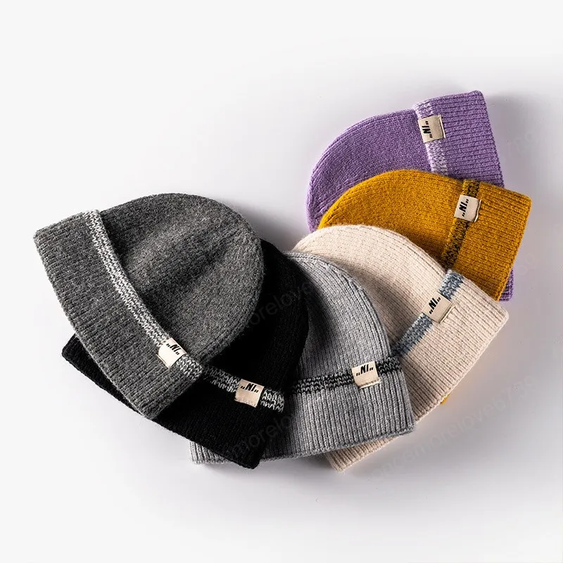 Cappelli invernali per donna Berretti alla moda Berretti da uomo in cotone lavorato a maglia cofano spesso tinta unita Skullies cappello caldo berretto femminile