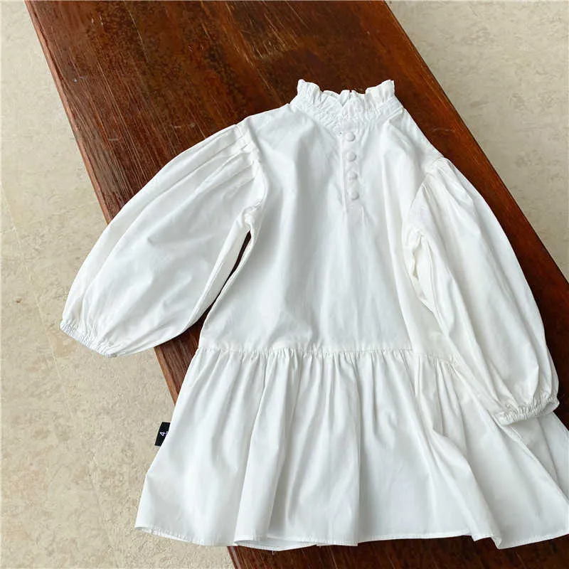 Ny 2021 Spring Baby Girls Vit Drpuff Ärme Solid Färg Ruffles Koreanska Stil Kids Casual Dresses X0803