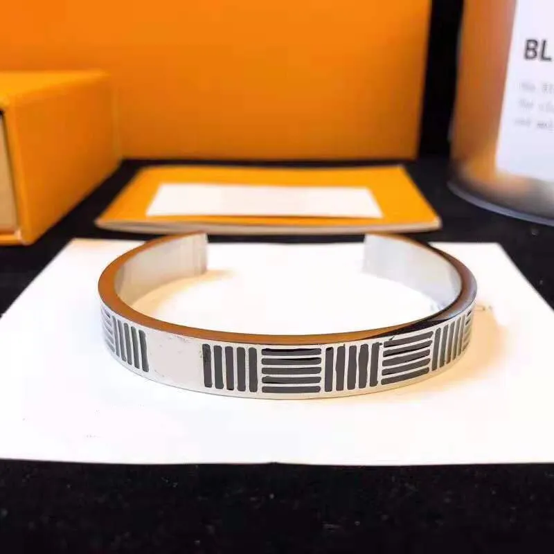 Designer bracelets online on sale