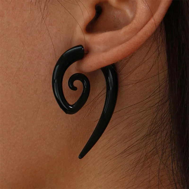 Hoop Huggie Spiral Fake Ear Gauge Orecchino Lumaca Black Cheater Plug Tunnel Barella Earing Faux Expander Lobo dell'orecchio