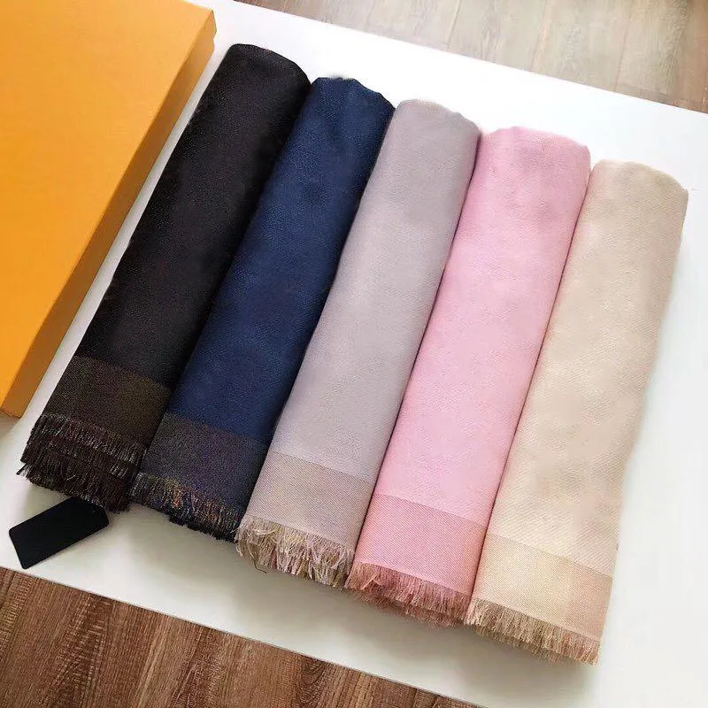 High Quality Scarf Colored Shining Gold Thread Wool jacquard Scarves All Seasons Scarfs Classic Men's and Women's Square 140x140cm