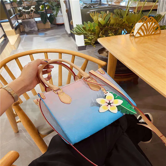 Handbags Gradient Color Tote Bags Big Capacity Designers Shopping Bags Letter Printing Flower Ornaments Shoulder Bags